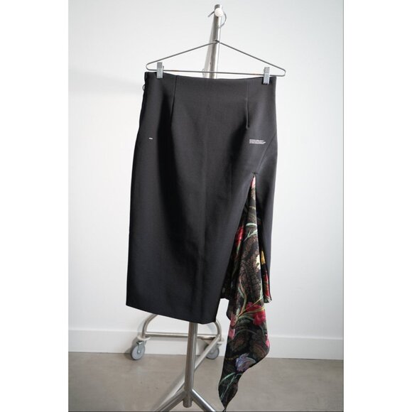 Off-White c/o Virgil Abloh High Waisted Black Skirt with Floral Panel - Picture 1 of 3